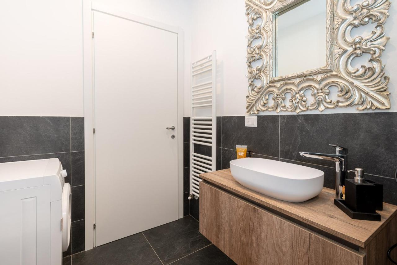 Appartamento Dany Con Vista Lago By Holiday Solutions ネッソ エクステリア 写真